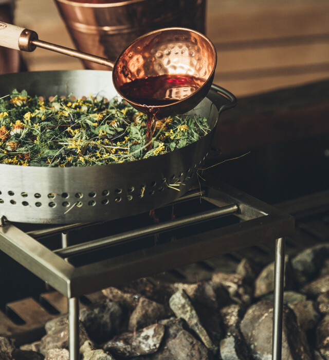 Sauna infusion with herbals